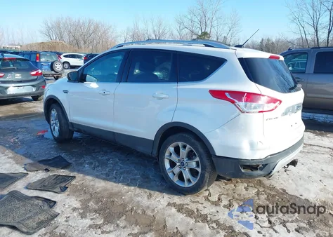2016 Ford Escape Titanium from USA, damaged, VIN 1FMCU9J92GUC75693